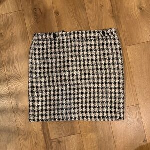 White House Black Market Black and White Mini Skirt